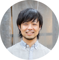 建築設計担当の佐々木翔
